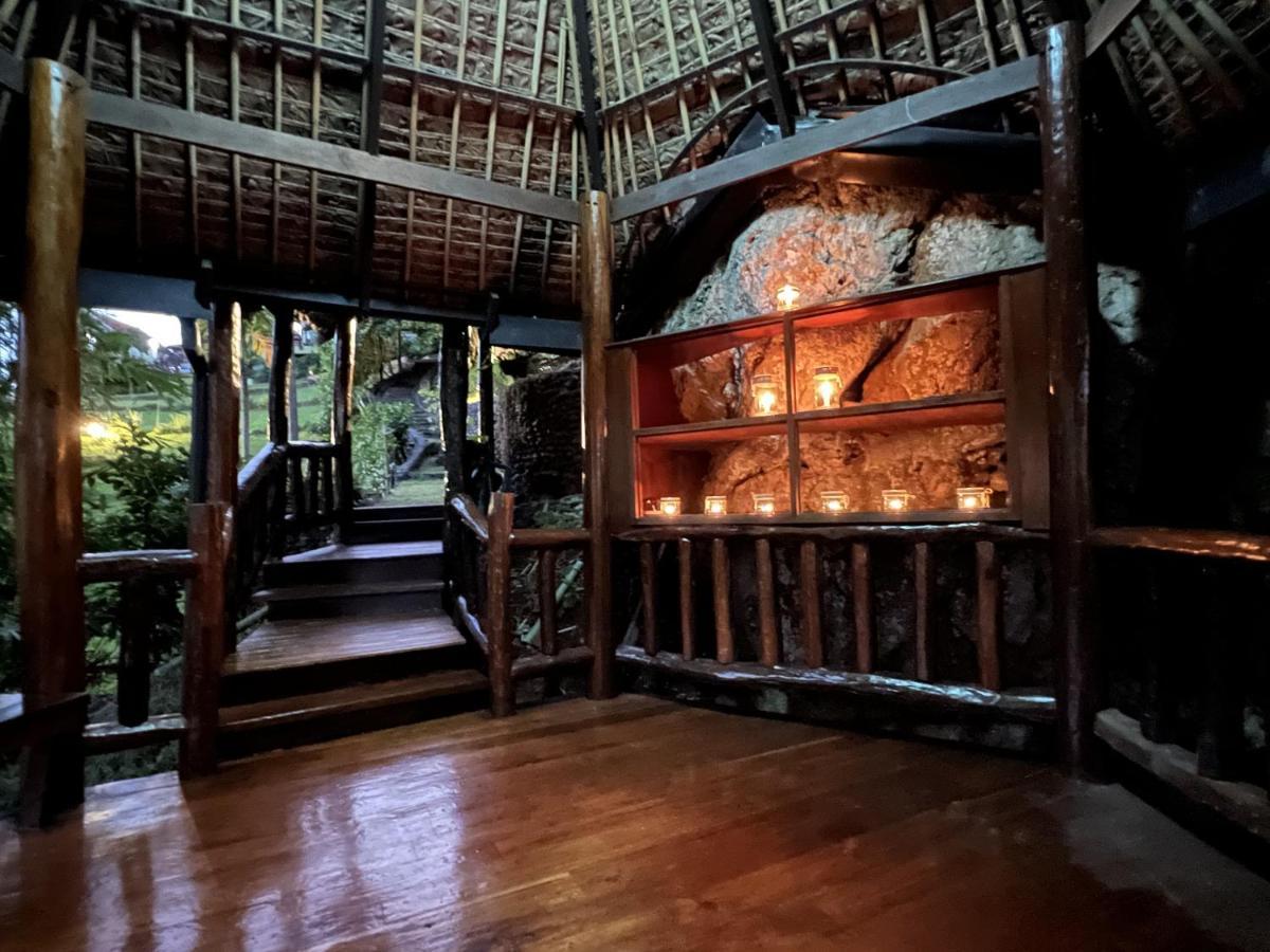 Kanlaya'S Eyrie, Luxury Homestay Pang Mapha Экстерьер фото