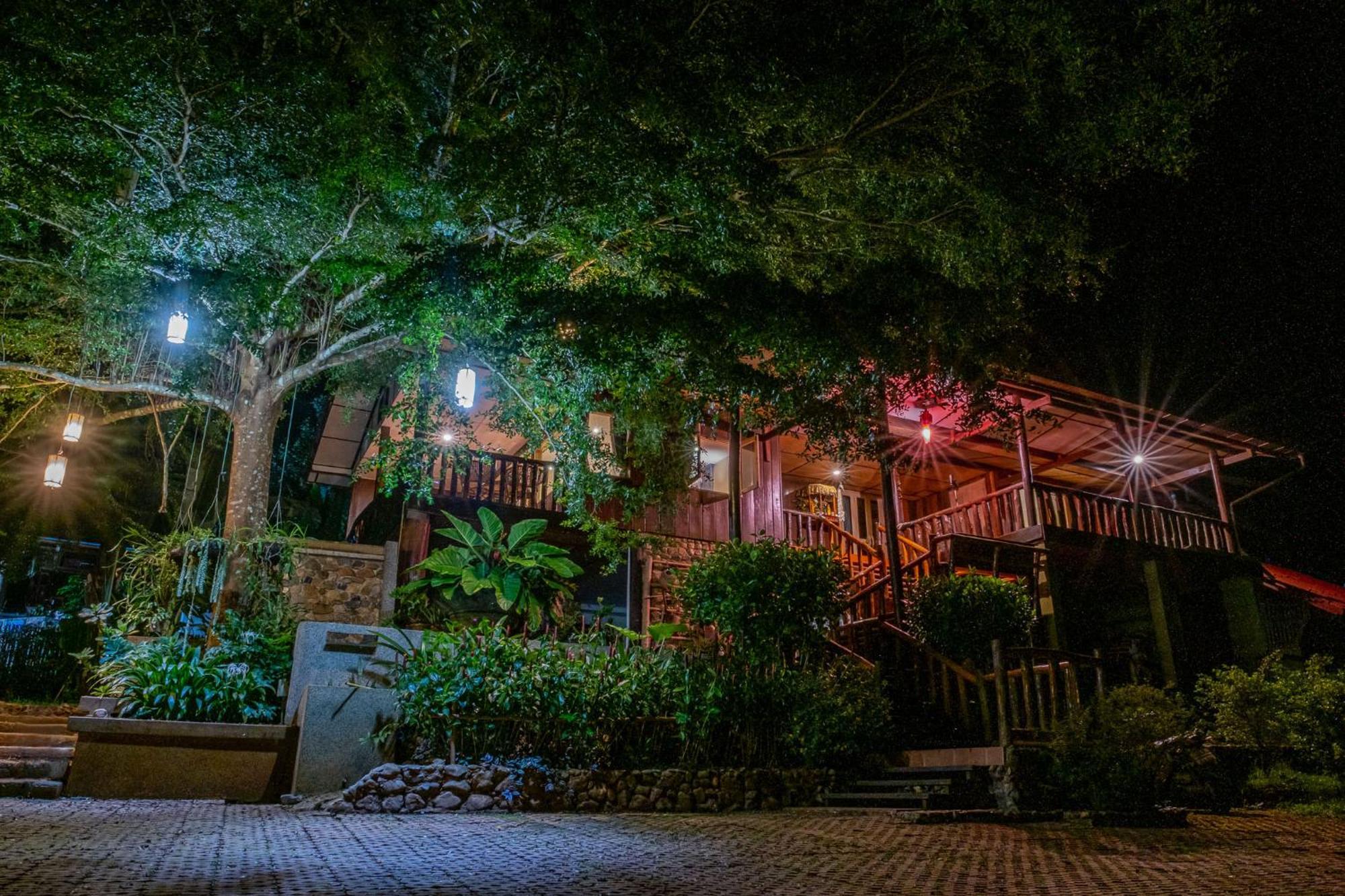 Kanlaya'S Eyrie, Luxury Homestay Pang Mapha Экстерьер фото