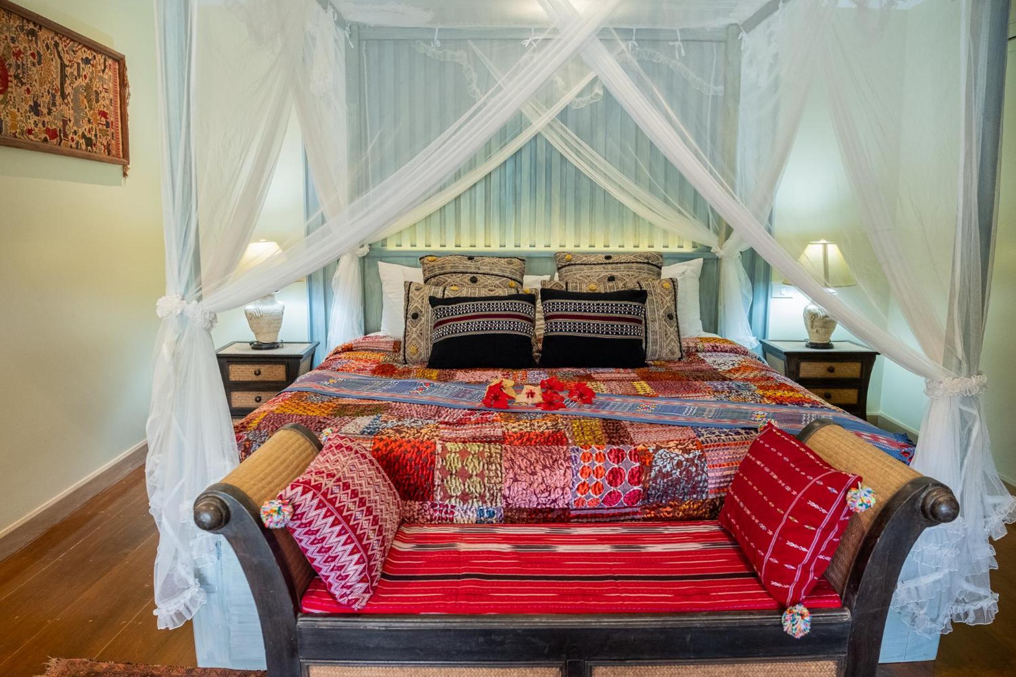 Kanlaya'S Eyrie, Luxury Homestay Pang Mapha Экстерьер фото