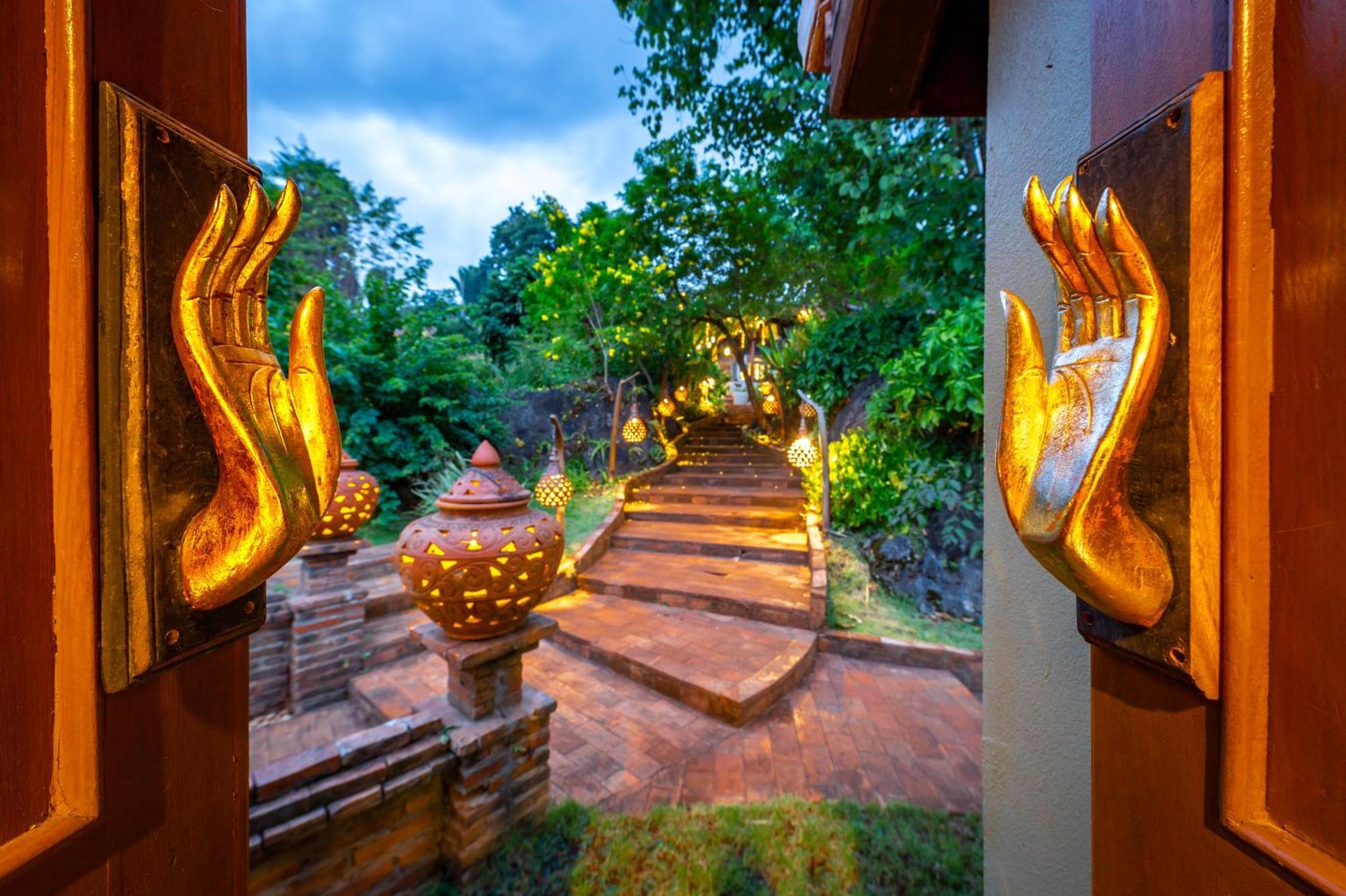 Kanlaya'S Eyrie, Luxury Homestay Pang Mapha Экстерьер фото